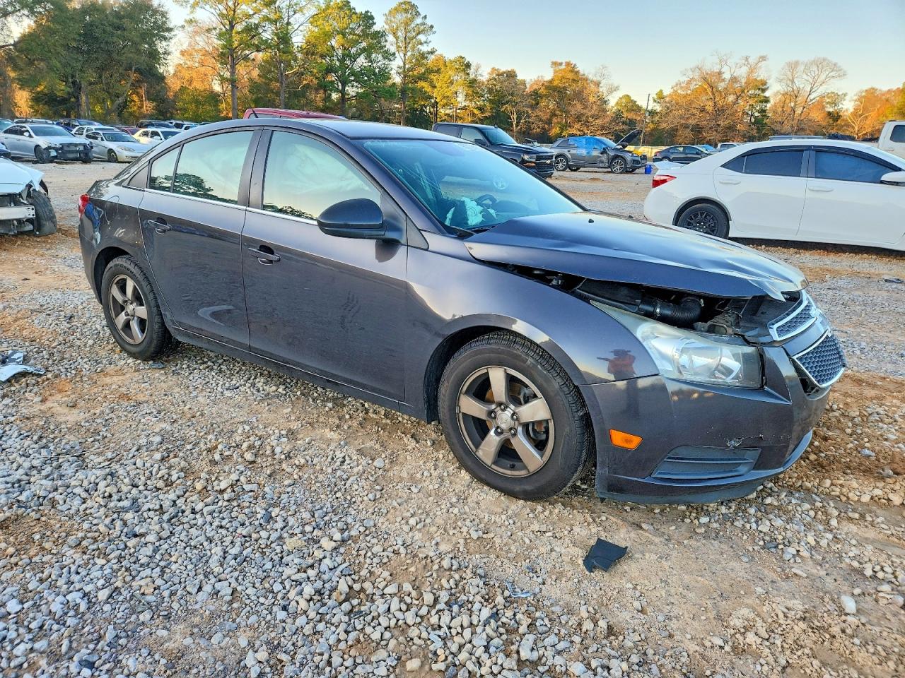 2014 CHEVROLET CRUZE LT photo 4