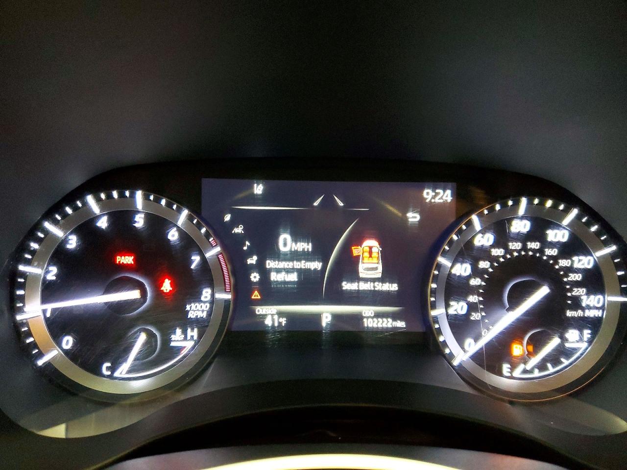 2021 TOYOTA HIGHLANDER XLE photo 9