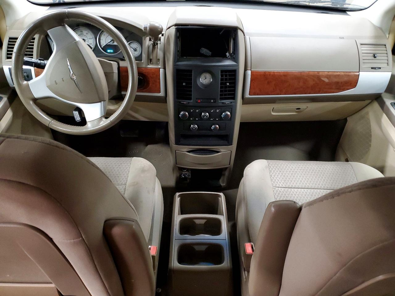 2008 CHRYSLER TOWN & COUNTRY TOURING photo 8