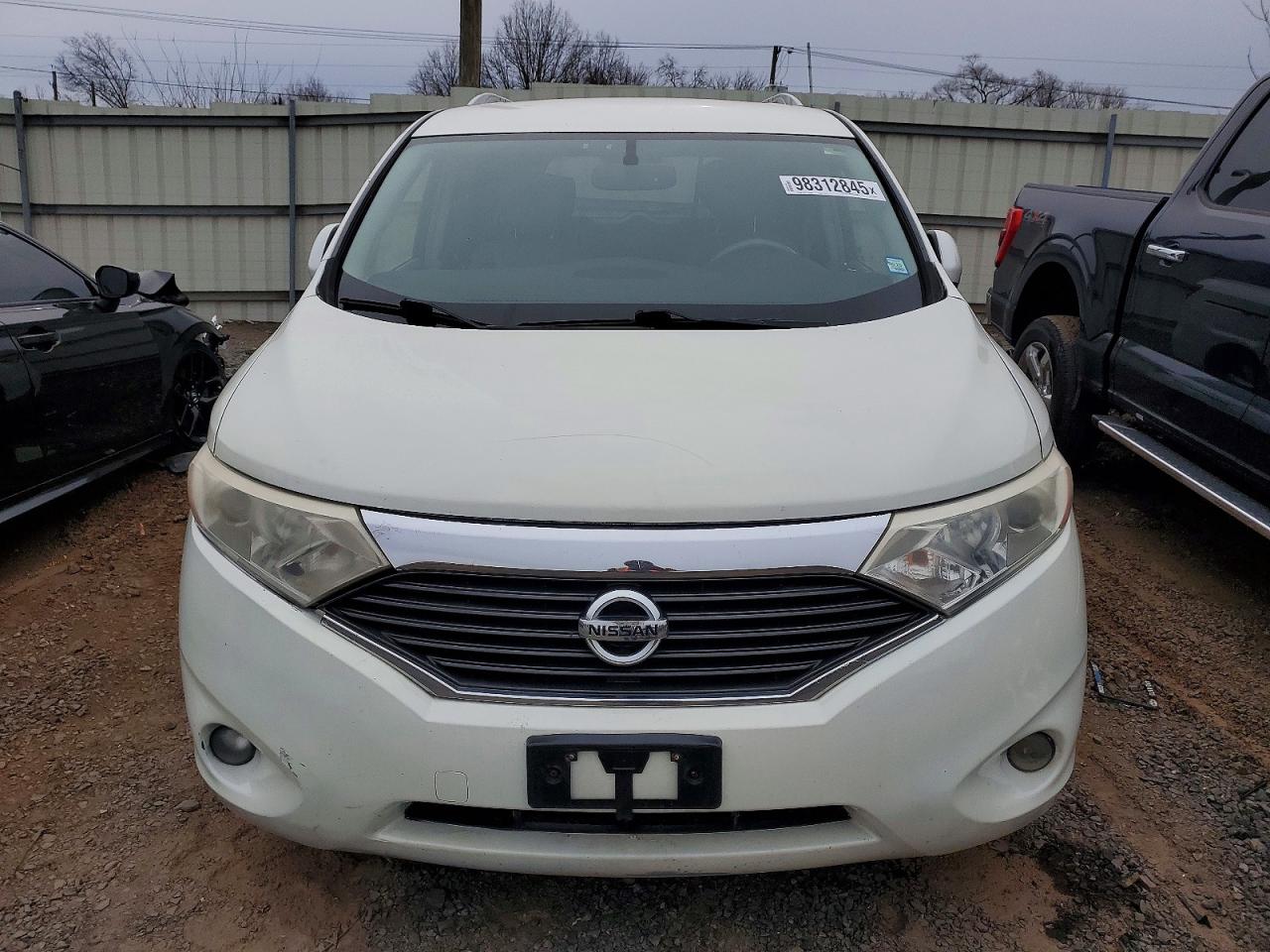 2013 NISSAN QUEST S photo 5