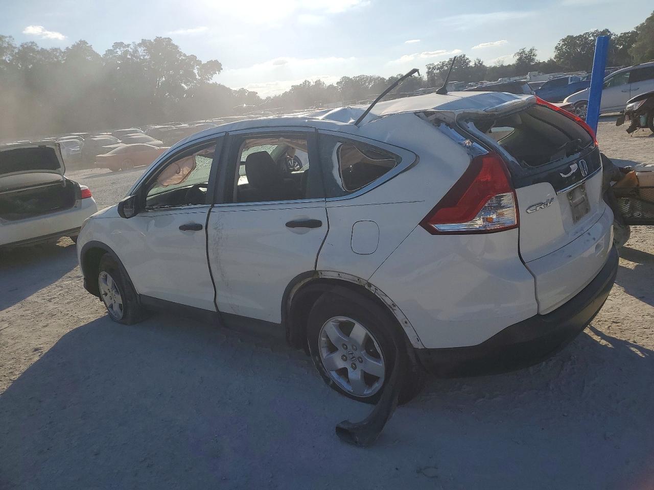 2014 HONDA CR-V LX photo 2