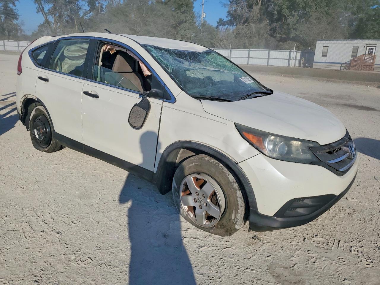 2014 HONDA CR-V LX photo 4