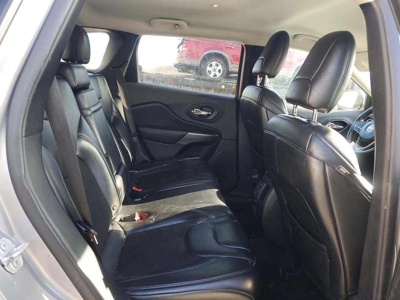 2019 JEEP CHEROKEE LATITUDE PLUS photo 11