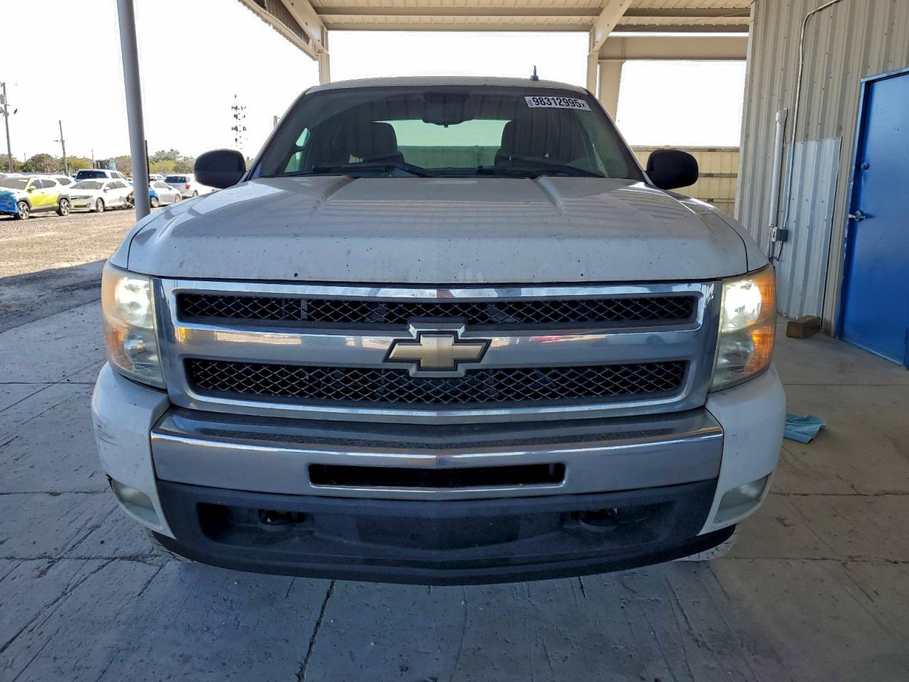 2010 CHEVROLET SILVERADO K1500 LT photo 5
