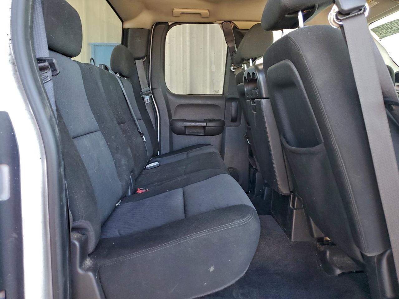 2010 CHEVROLET SILVERADO K1500 LT photo 10