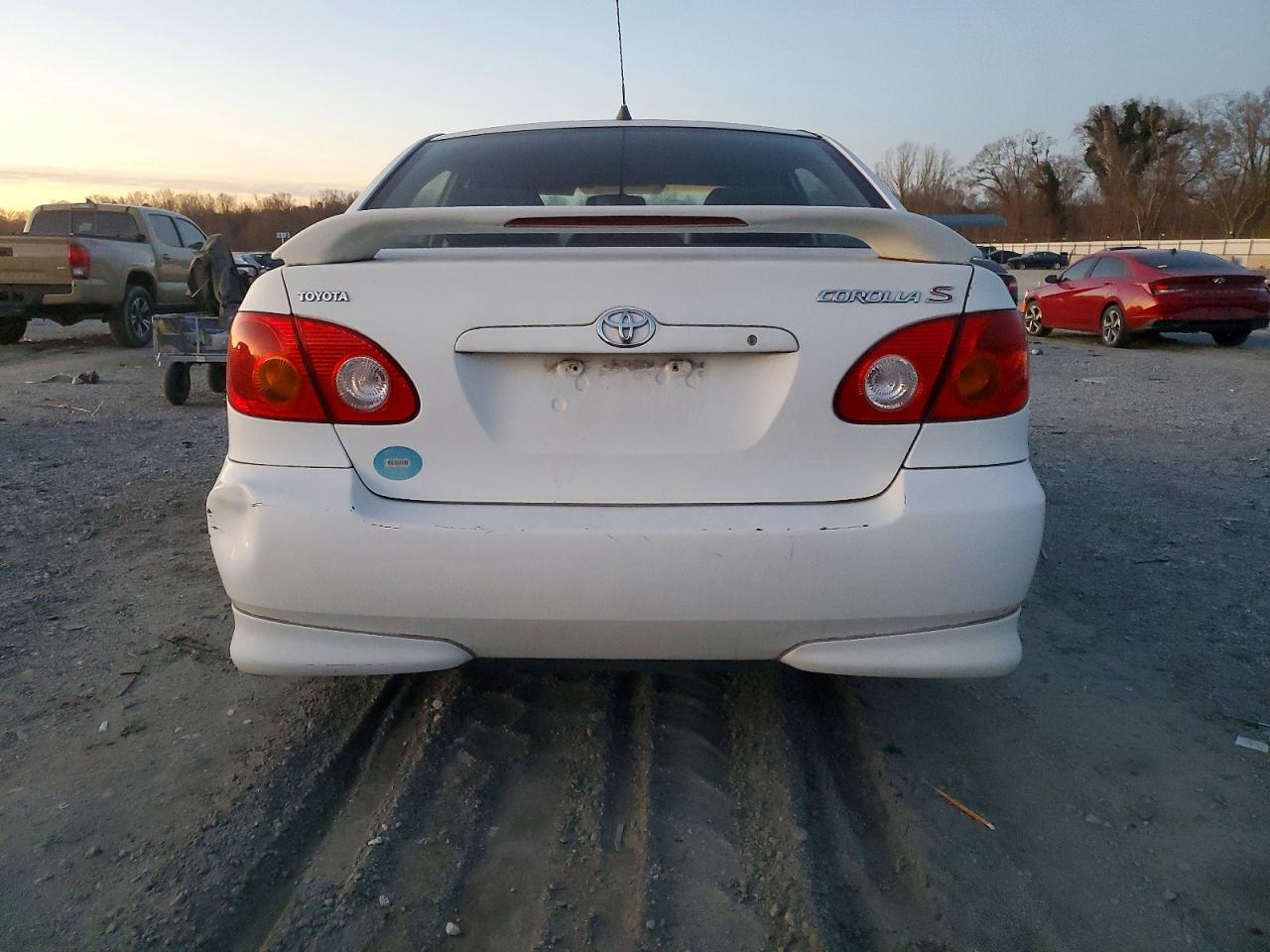 2004 TOYOTA COROLLA CE photo 6