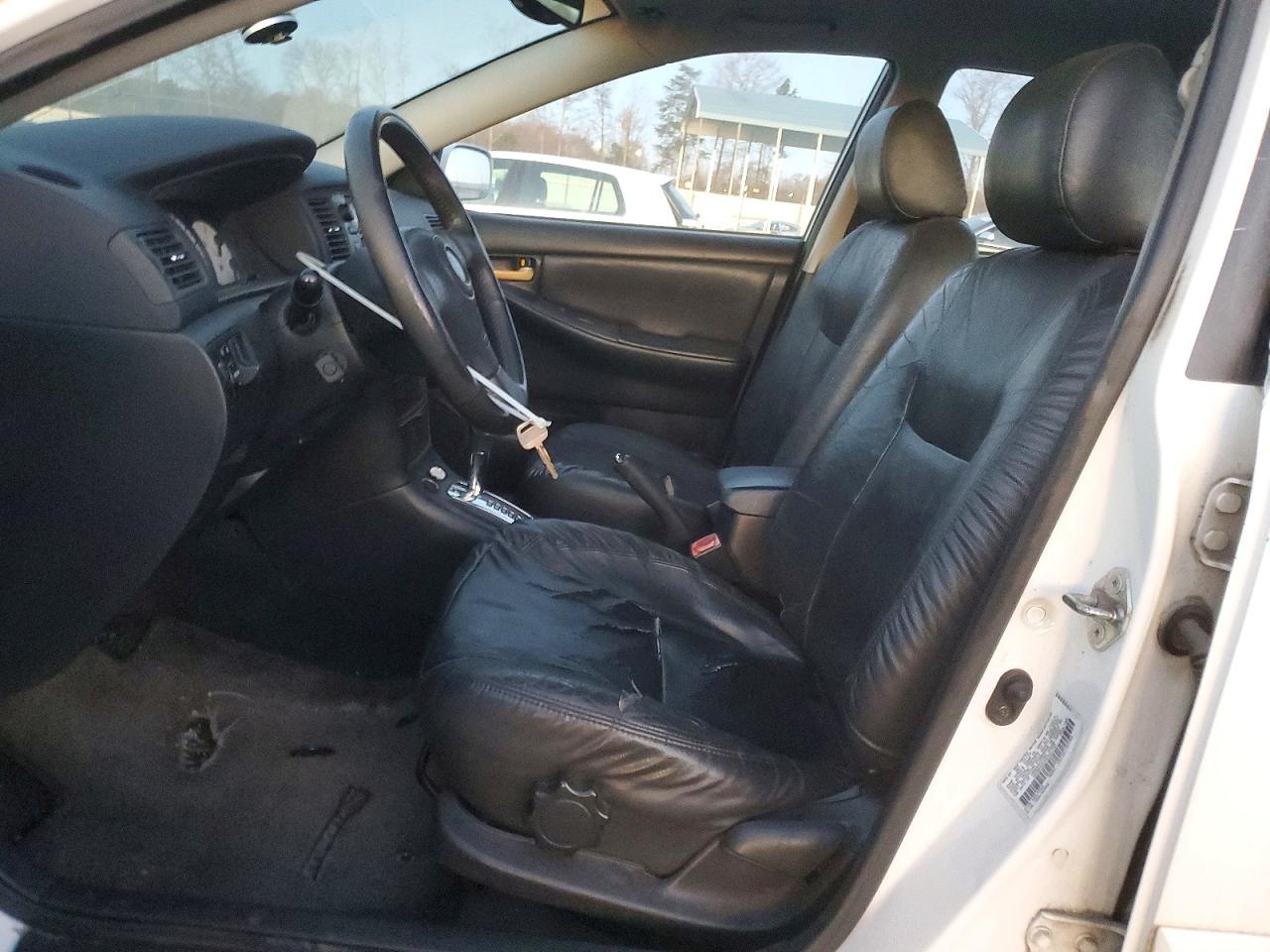 2004 TOYOTA COROLLA CE photo 7