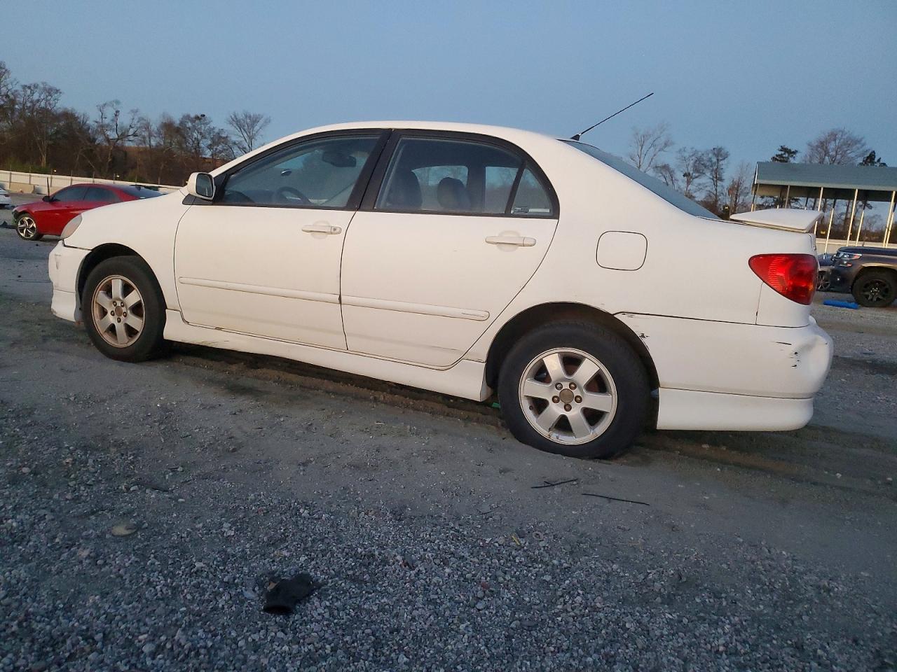 2004 TOYOTA COROLLA CE photo 2