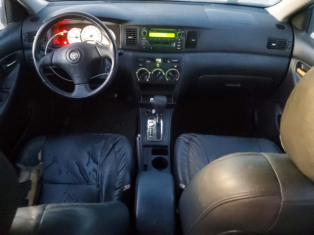 2004 TOYOTA COROLLA CE photo 8