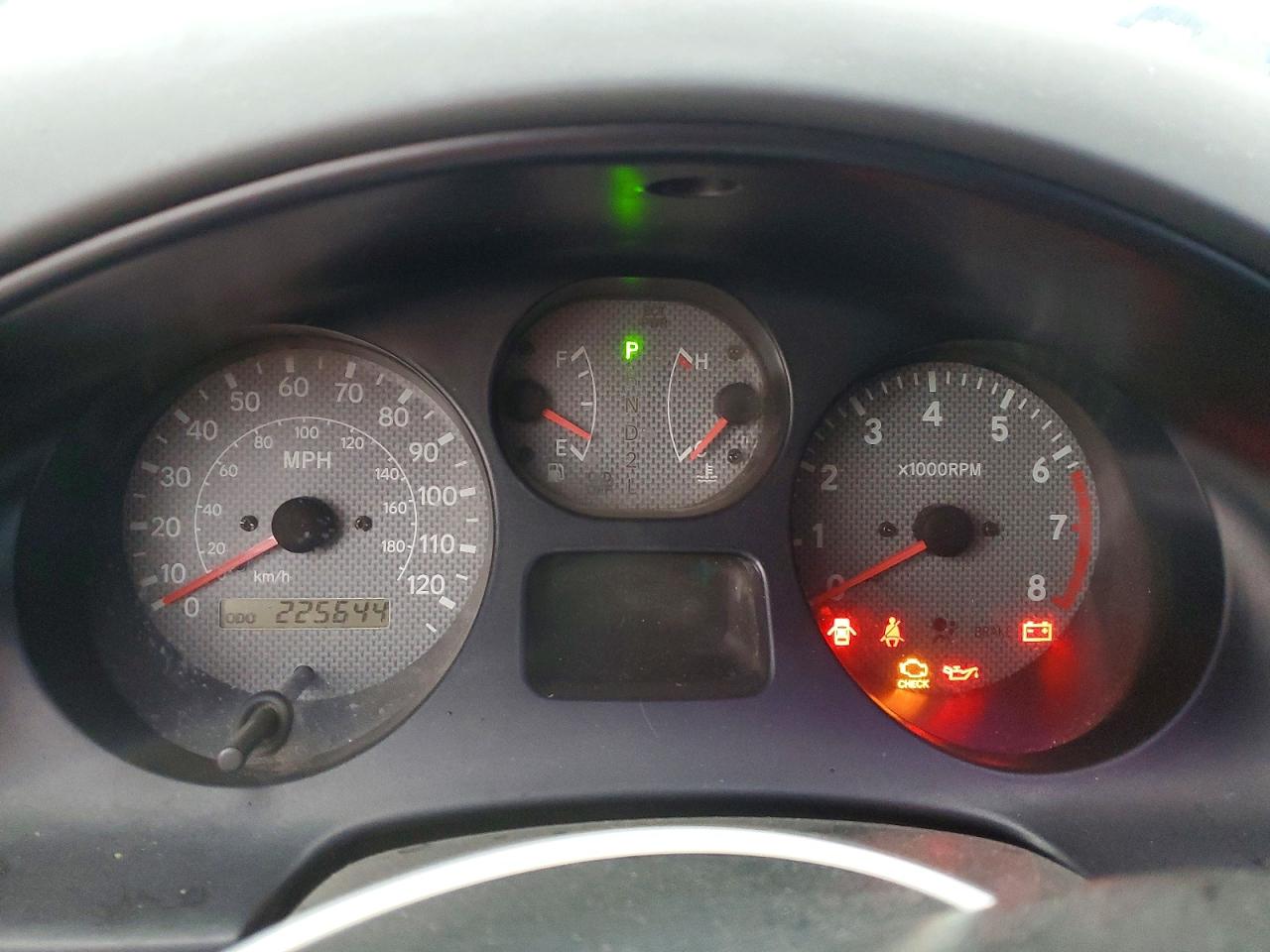 2000 TOYOTA RAV4 photo 9
