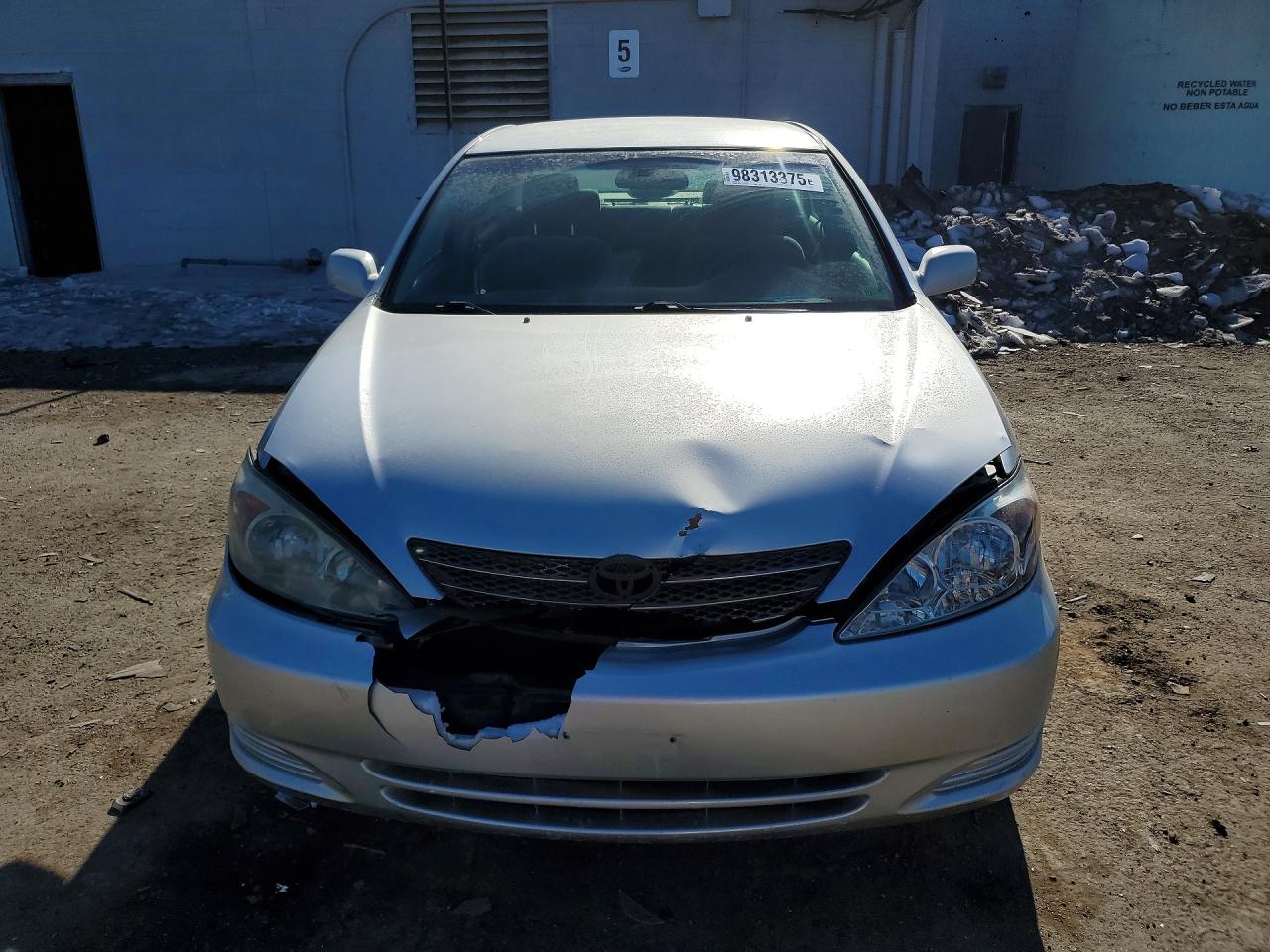2002 TOYOTA CAMRY LE photo 5