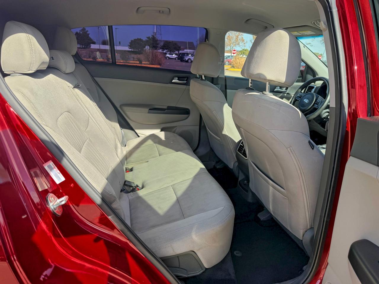 2019 KIA SPORTAGE LX photo 6