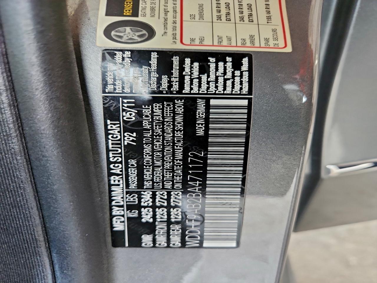 2011 MERCEDES-BENZ E 550 4MATIC photo 12