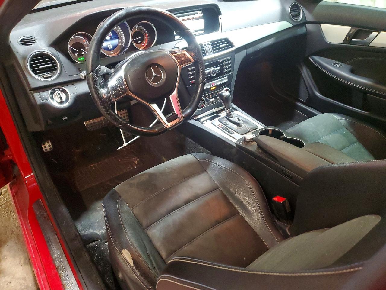 2015 MERCEDES-BENZ C 250 photo 8