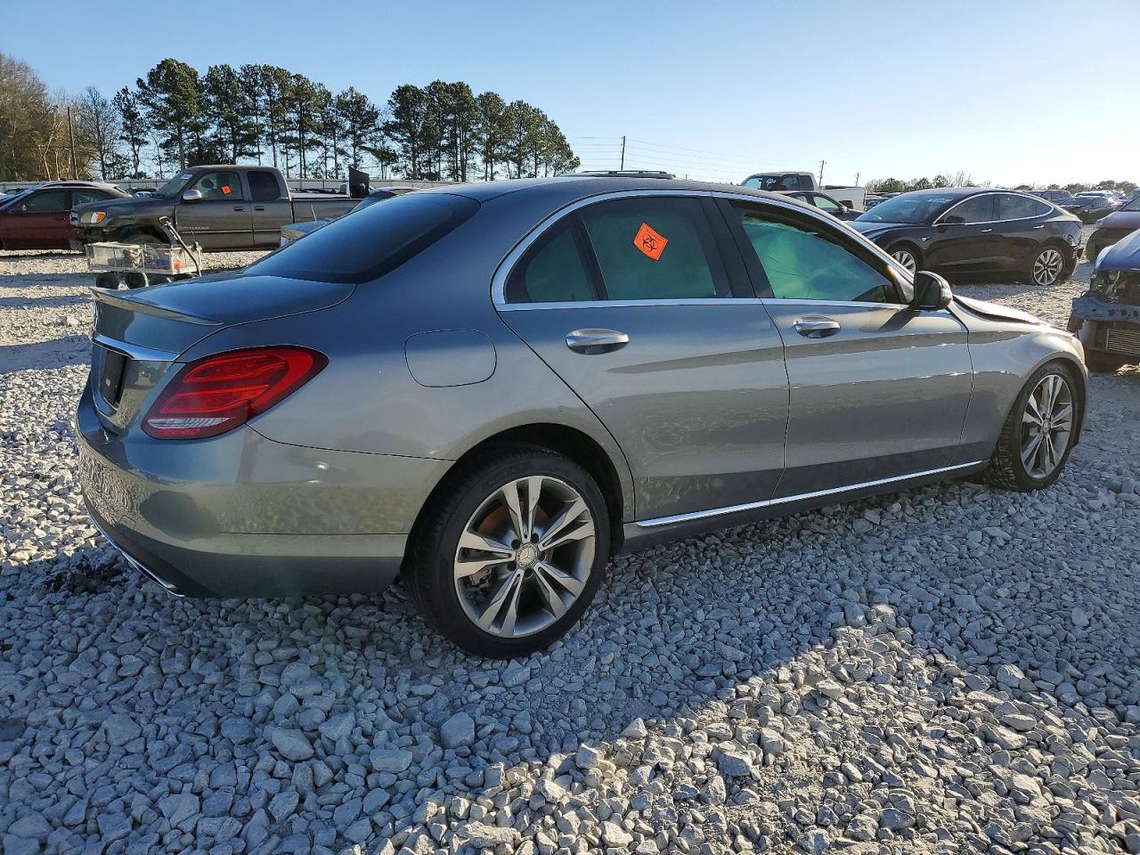 2015 MERCEDES-BENZ C 300 photo 3