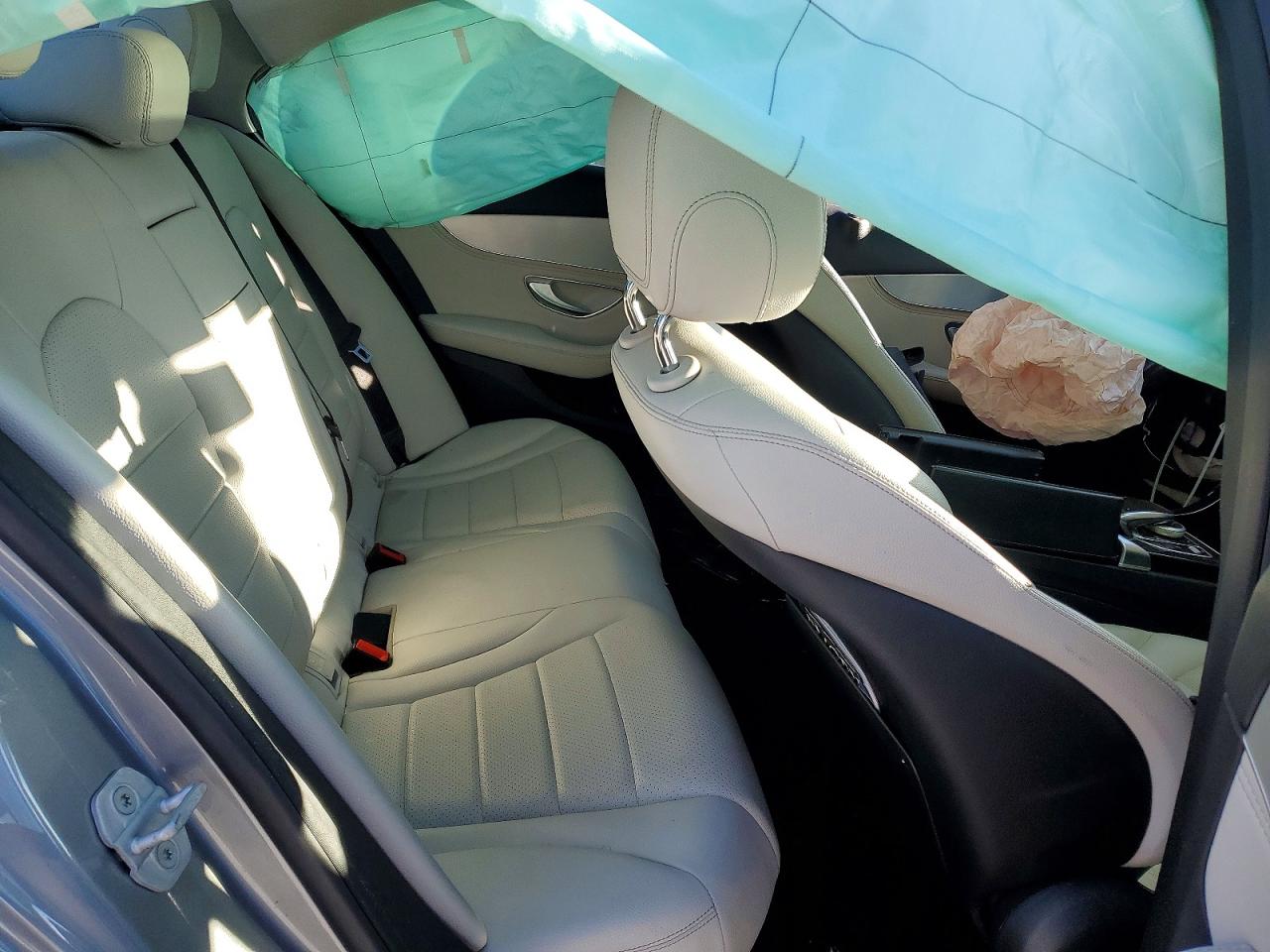 2015 MERCEDES-BENZ C 300 photo 10