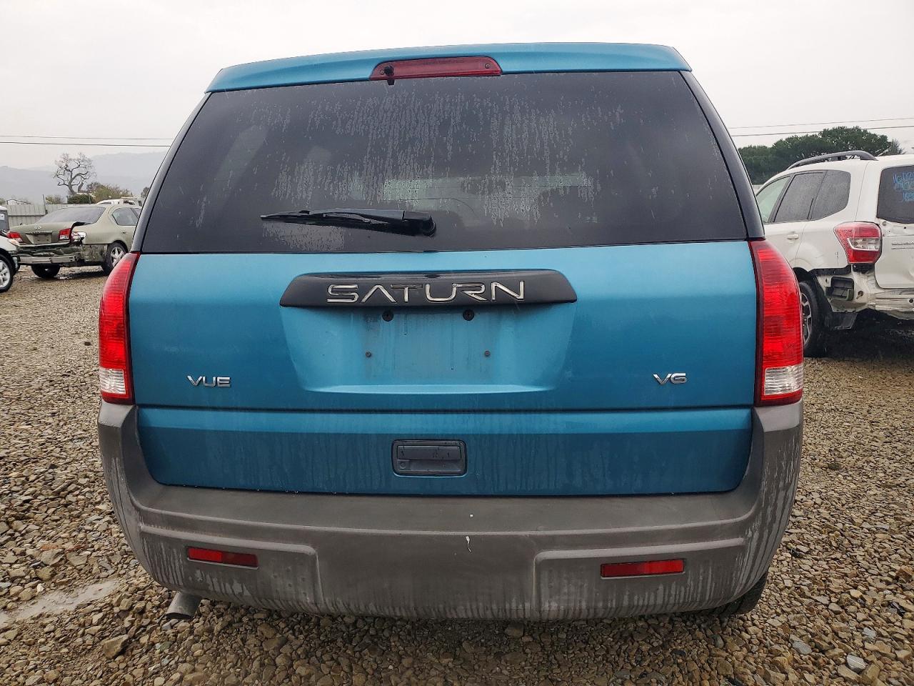 2005 SATURN VUE photo 6