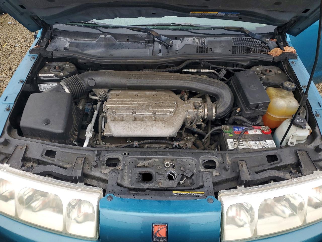 2005 SATURN VUE photo 12