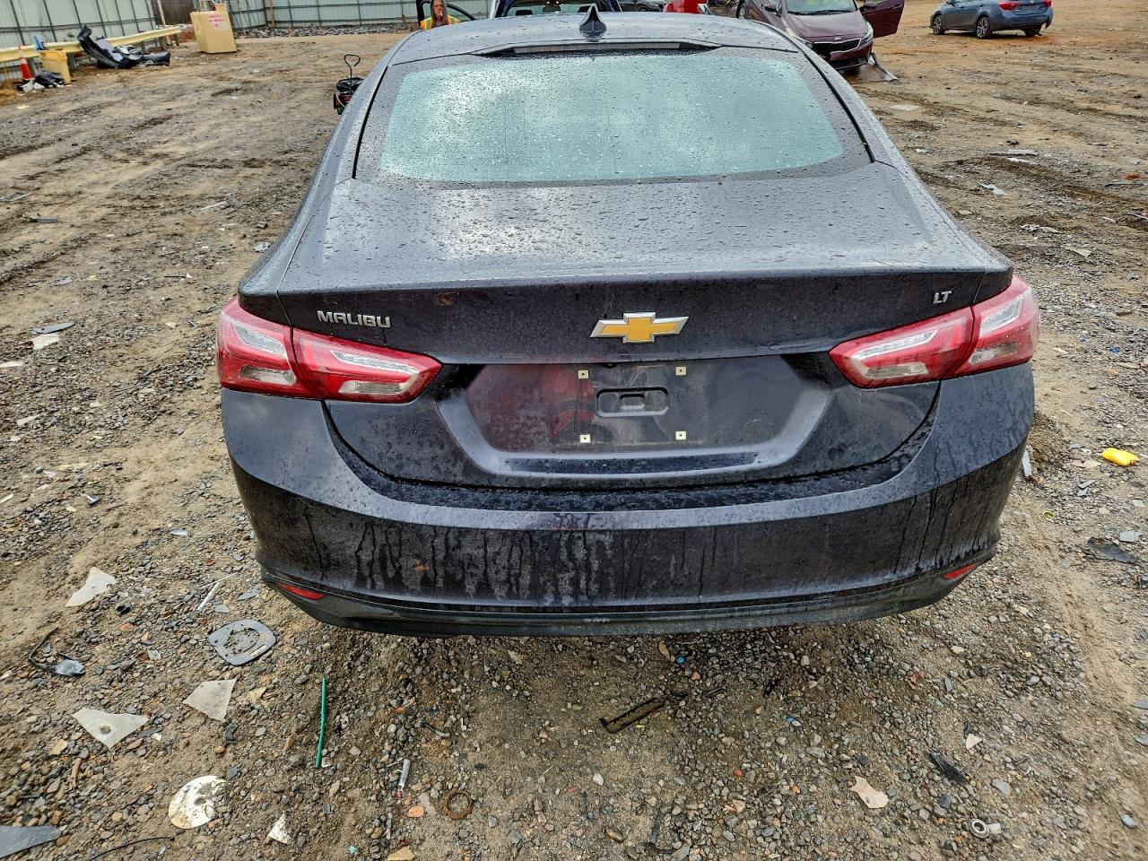 2022 CHEVROLET MALIBU LT photo 6