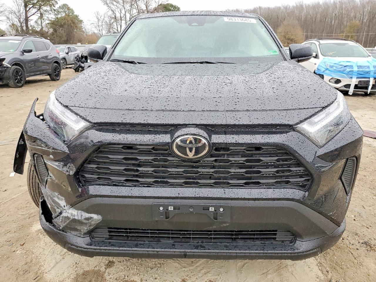 2025 TOYOTA RAV4 LE photo 5