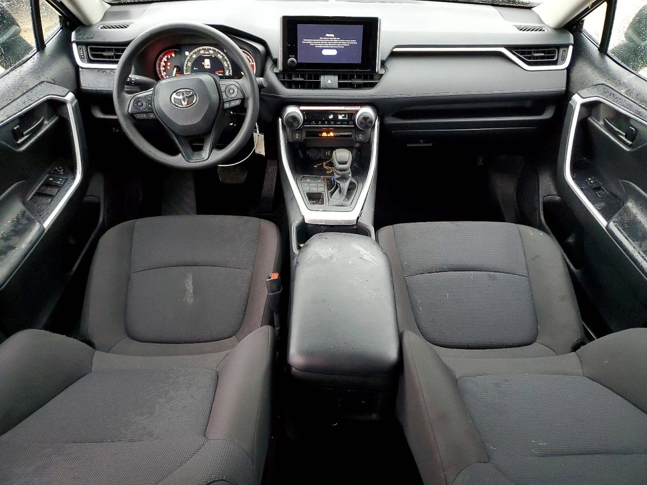 2025 TOYOTA RAV4 LE photo 8