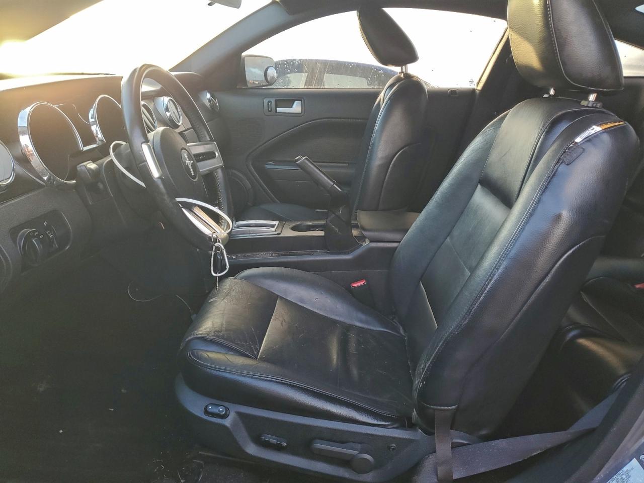 2006 FORD MUSTANG photo 7