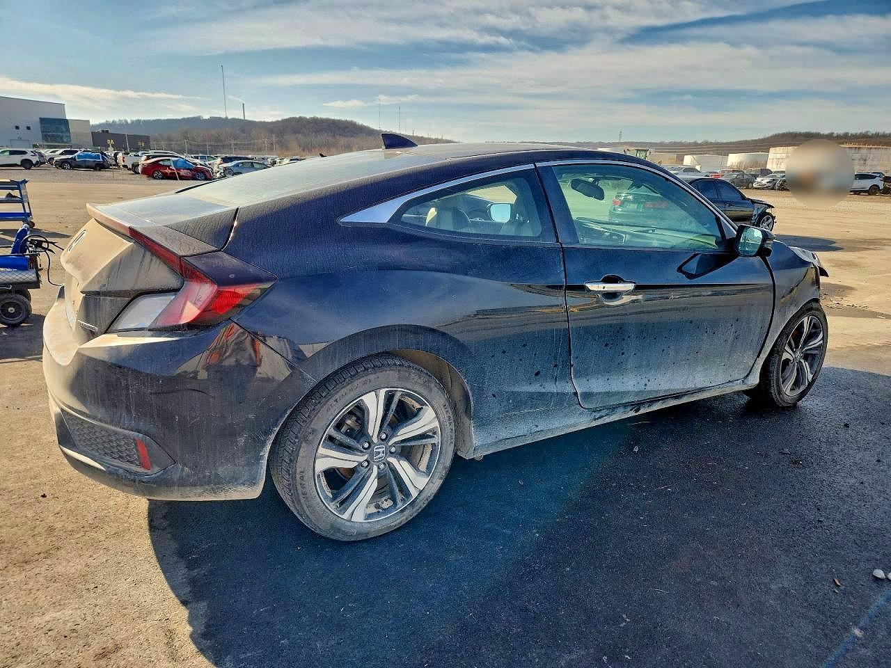 2017 HONDA CIVIC TOURING photo 3