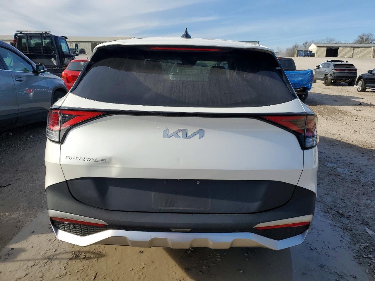 2023 KIA SPORTAGE LX photo 6