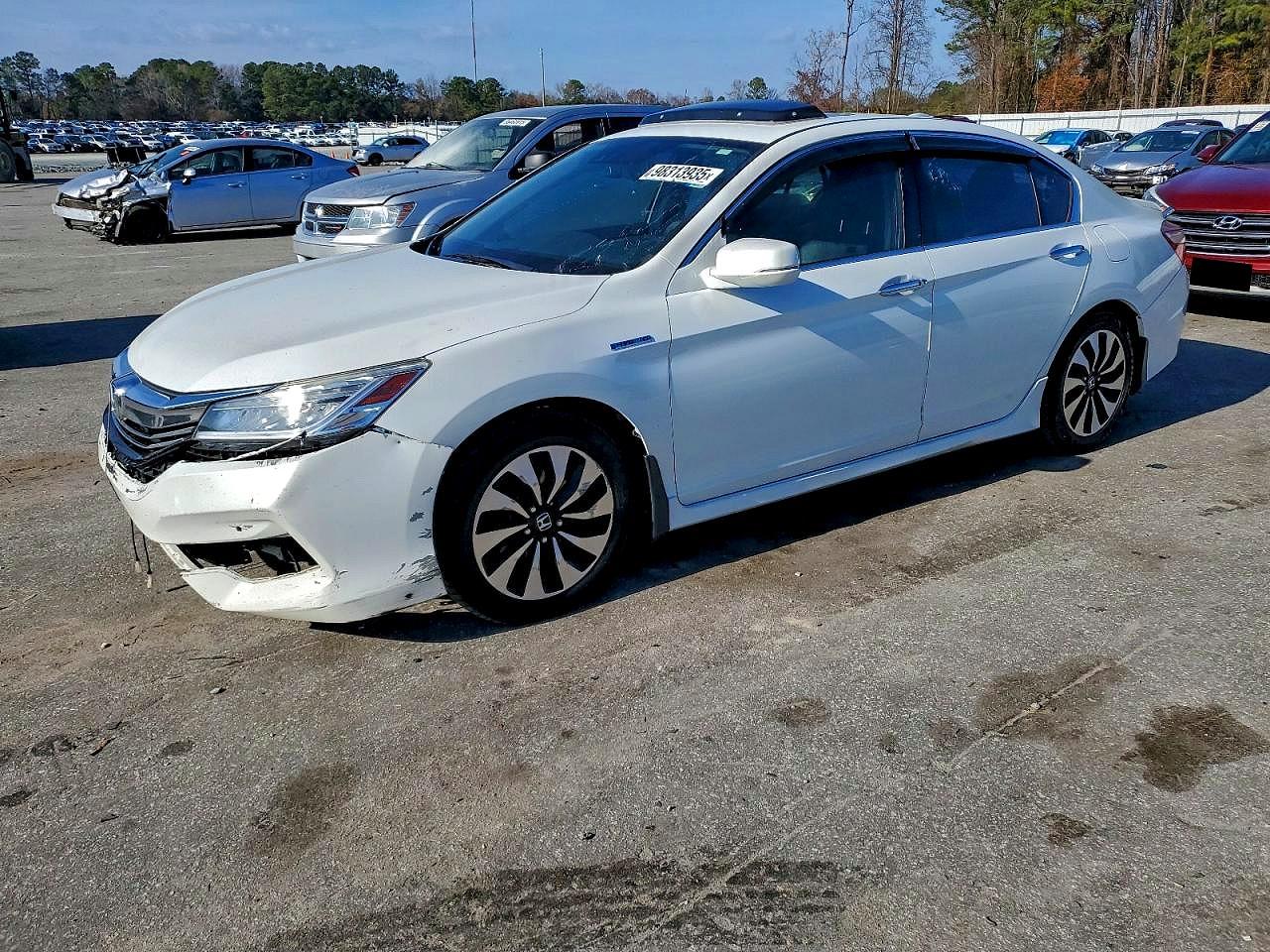 2017 HONDA ACCORD