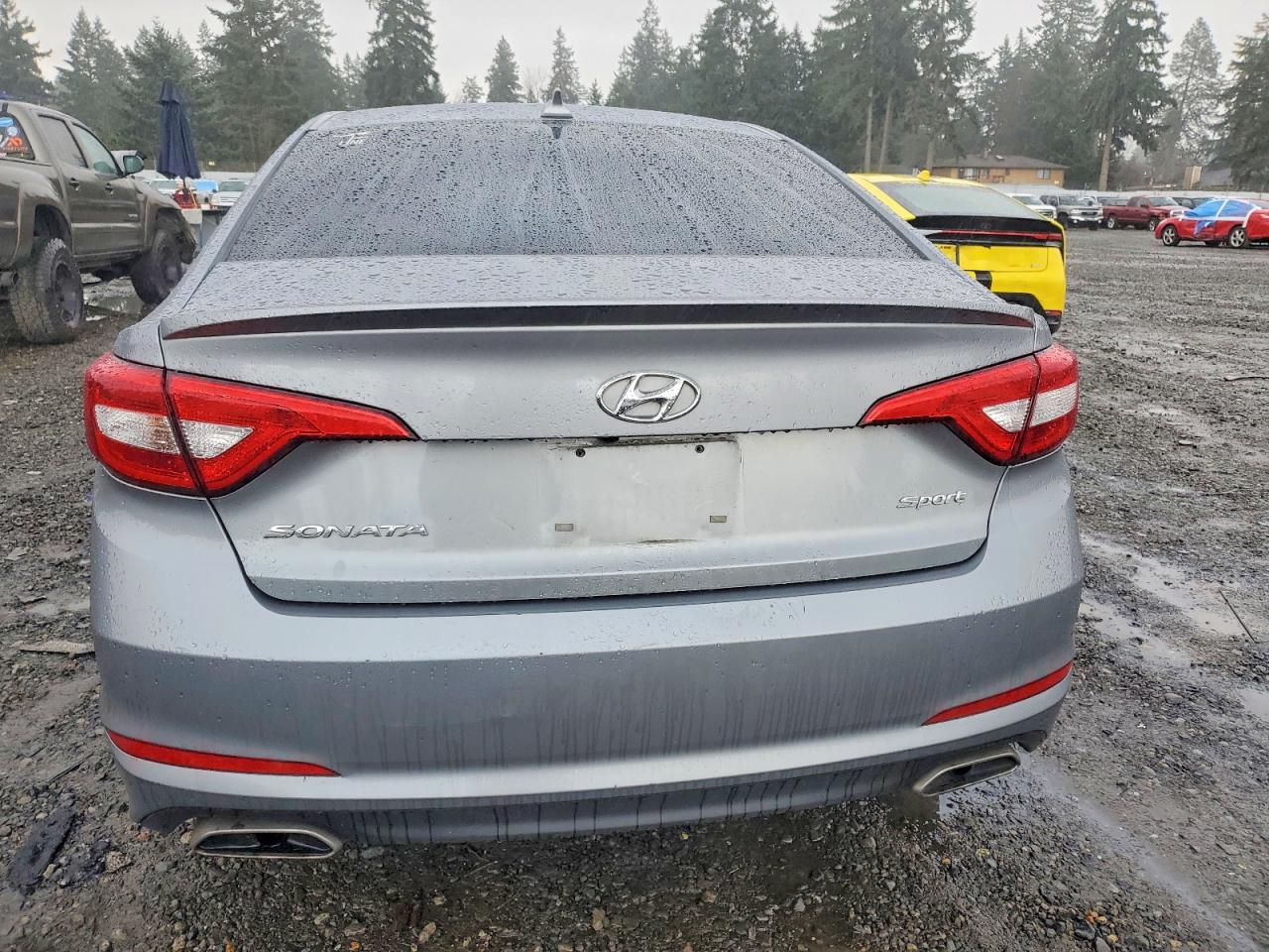 2015 HYUNDAI SONATA SPORT photo 6