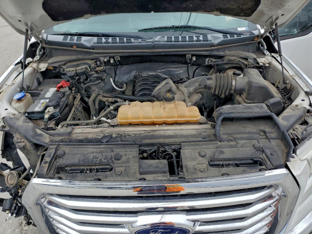 2016 FORD F150 SUPERCREW photo 11