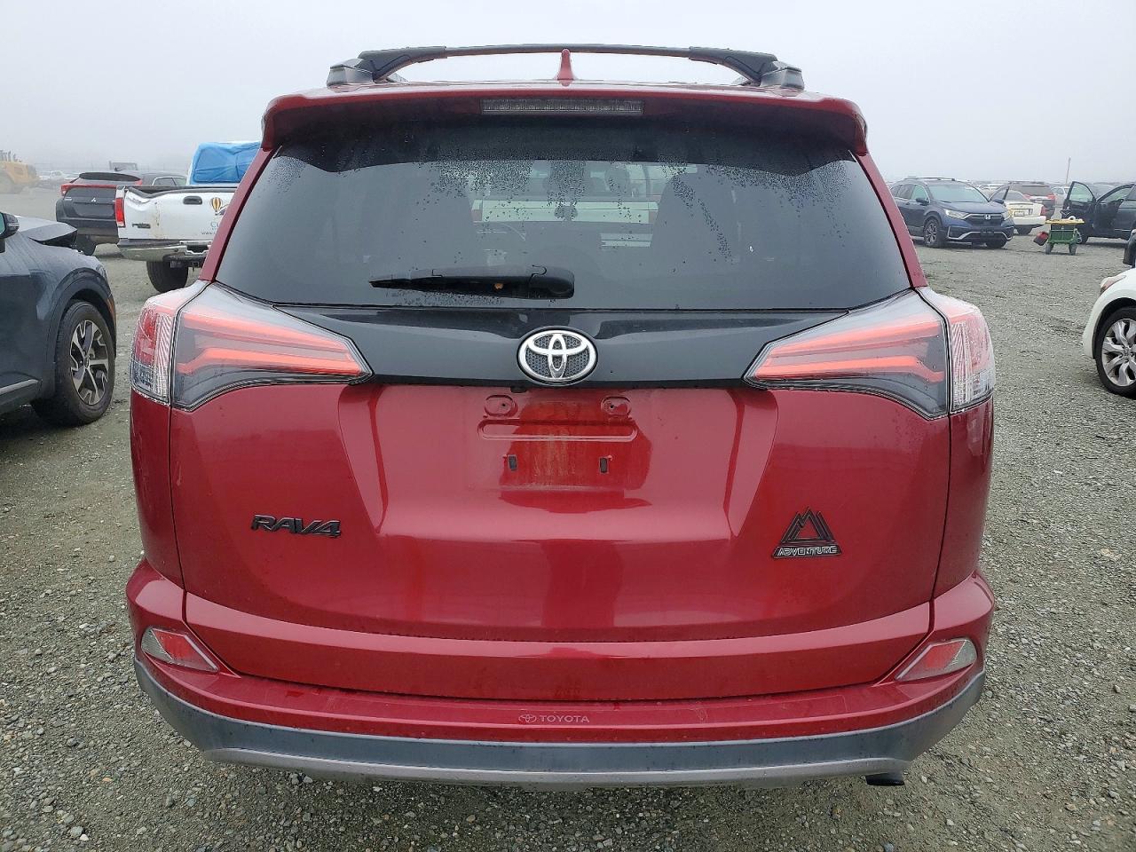 2018 TOYOTA RAV4 ADVENTURE photo 6