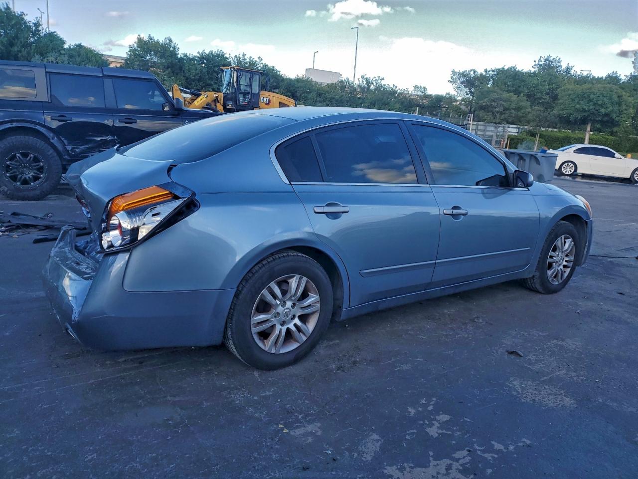 2012 NISSAN ALTIMA BASE photo 3