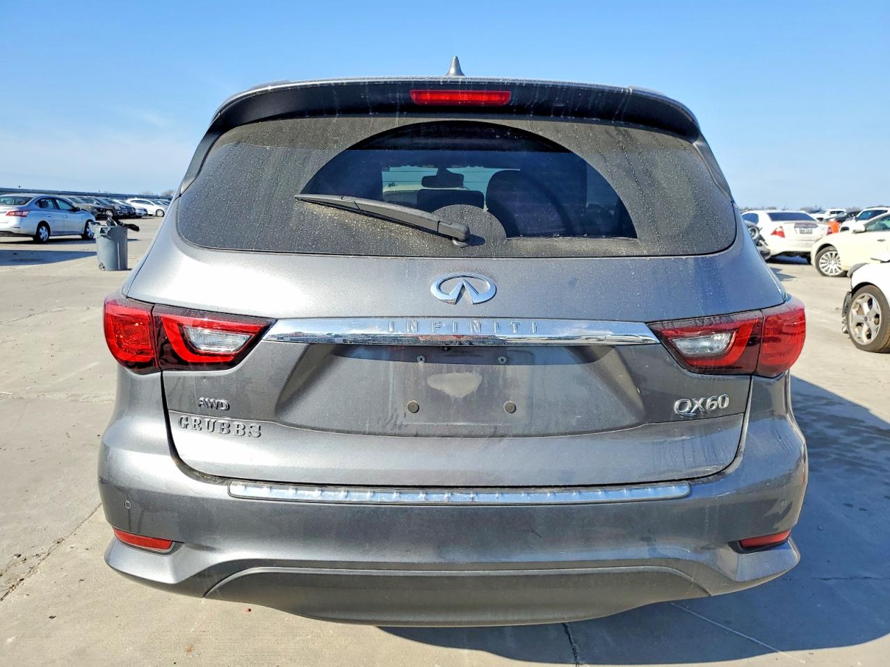 2020 INFINITI QX60 LUXE photo 6