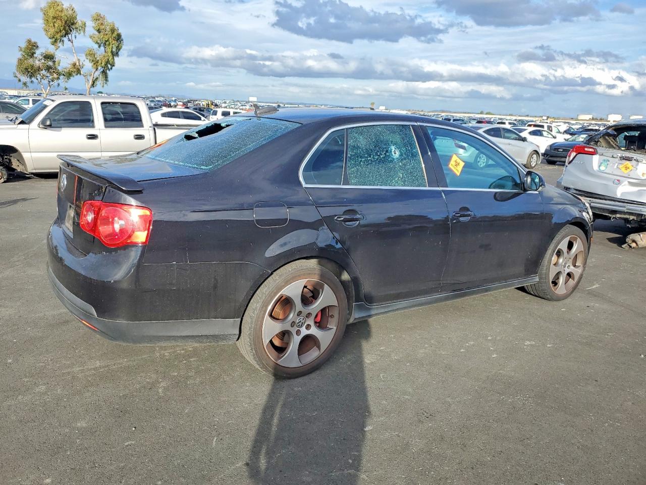 2006 VOLKSWAGEN JETTA GLI OPTION PACKAGE 1 photo 3
