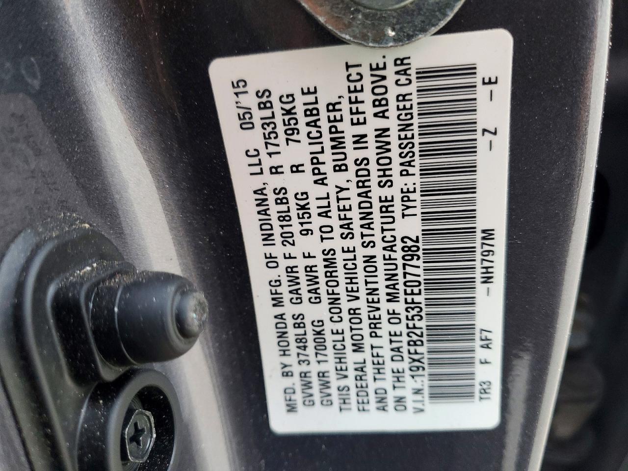 2015 HONDA CIVIC LX photo 12