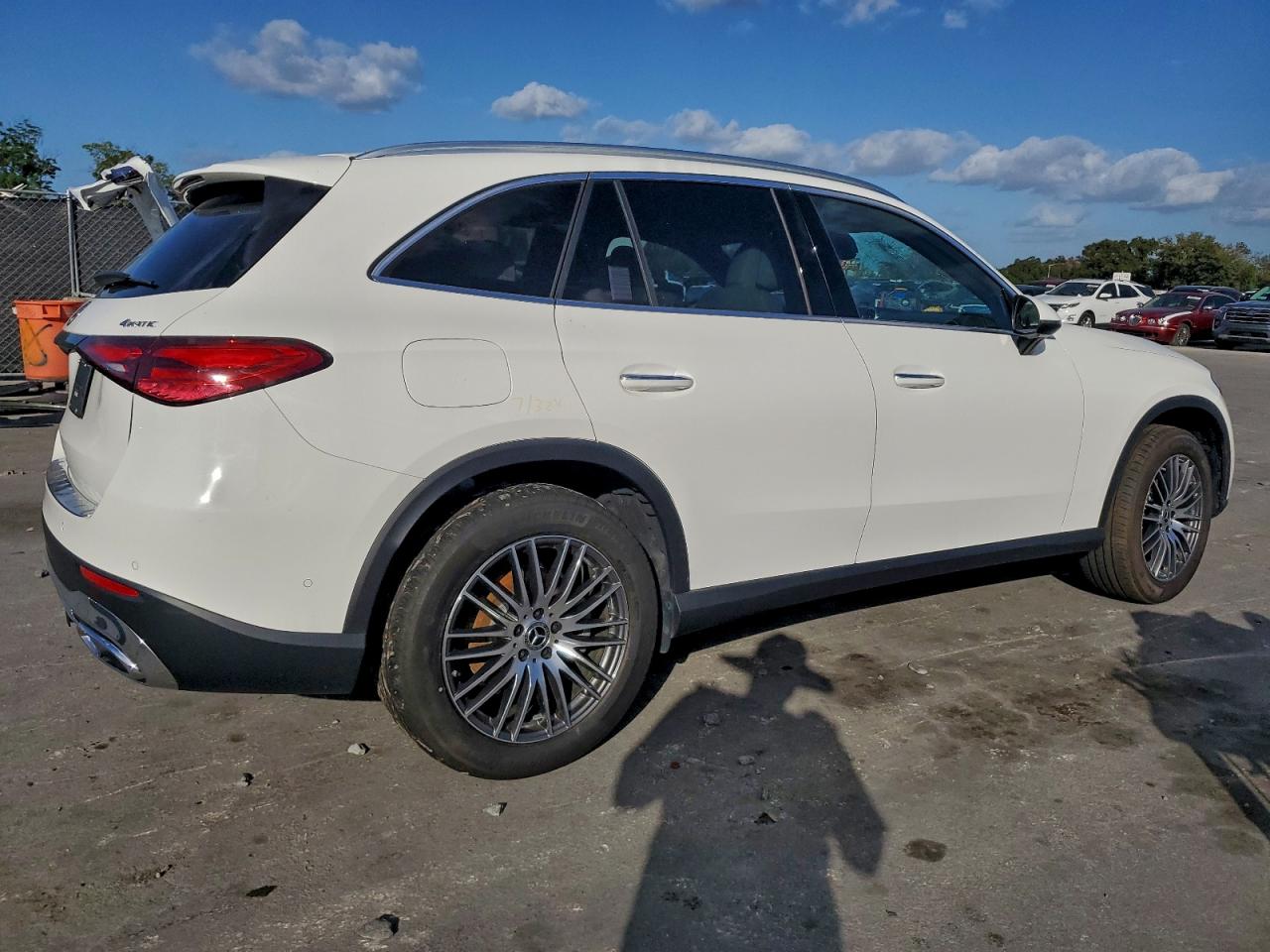 2024 MERCEDES-BENZ GLC 300 4MATIC photo 3