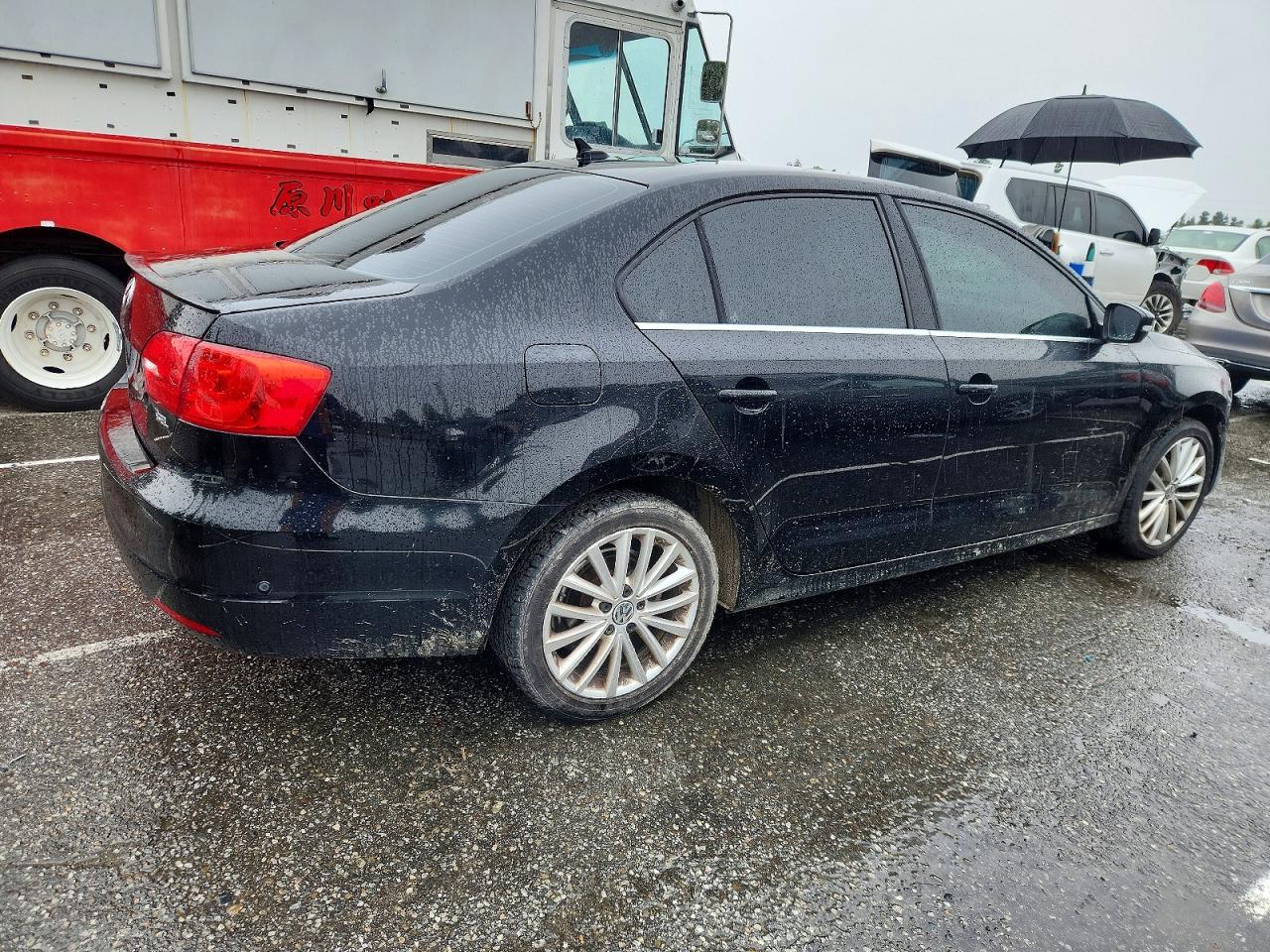 2014 VOLKSWAGEN JETTA SEL photo 3