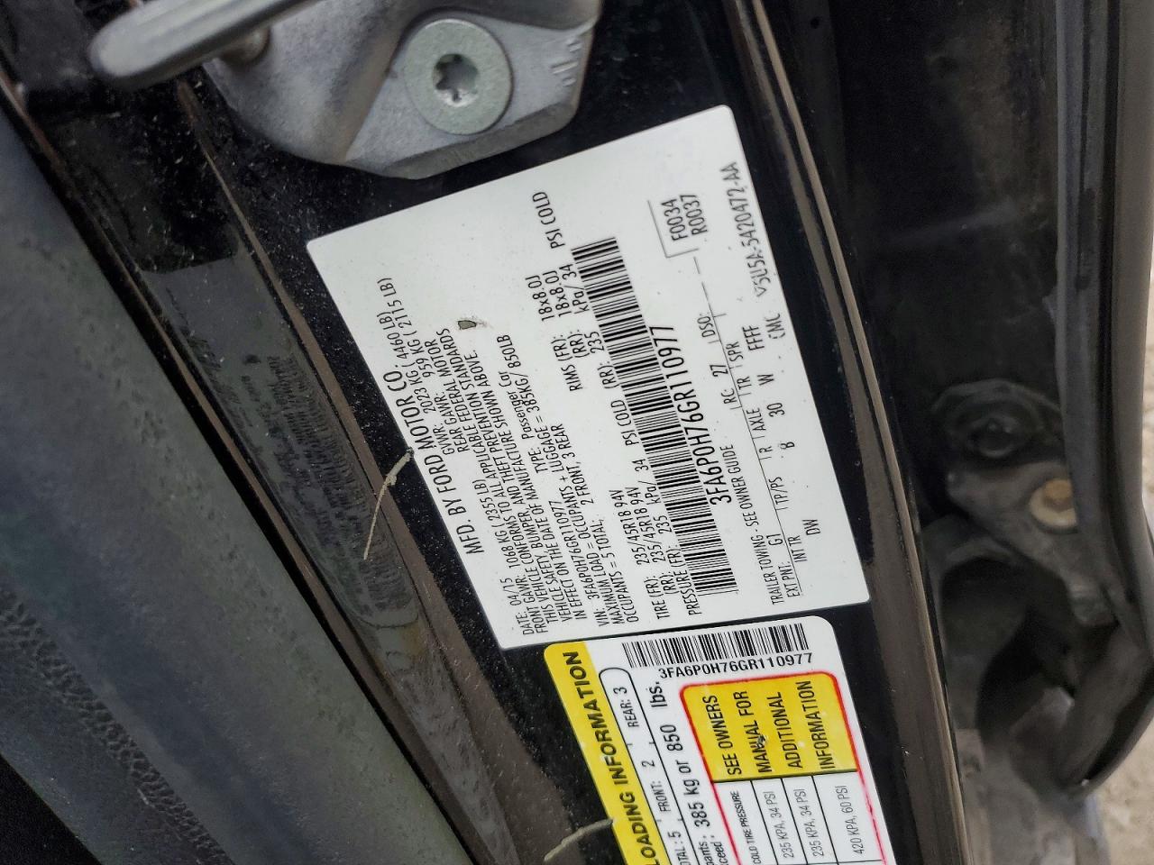 2016 FORD FUSION SE photo 12
