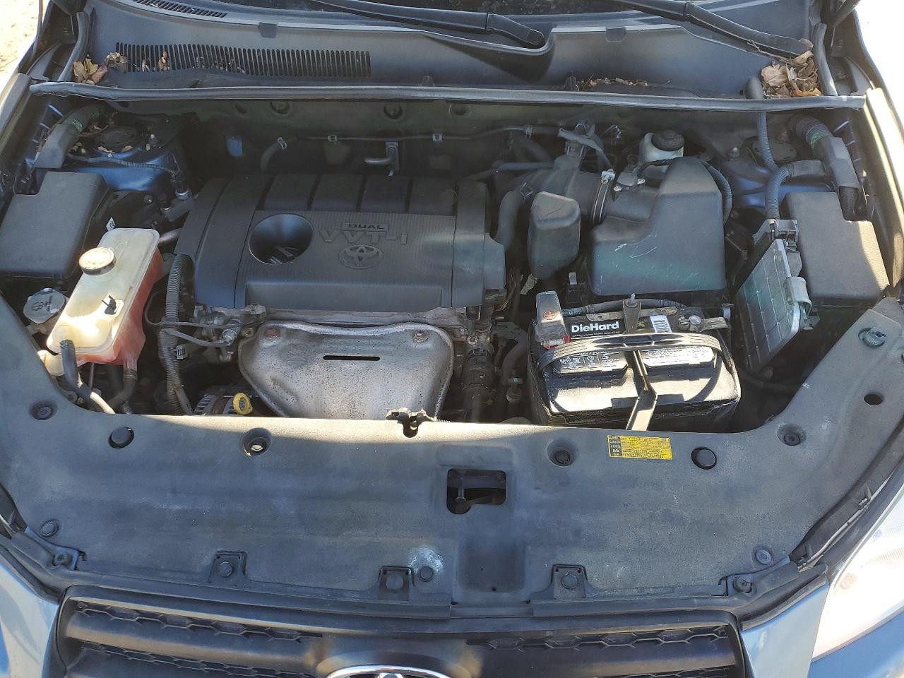 2012 TOYOTA RAV4 photo 12