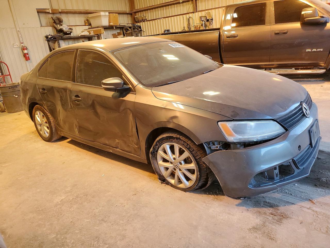 2012 VOLKSWAGEN JETTA SE photo 4