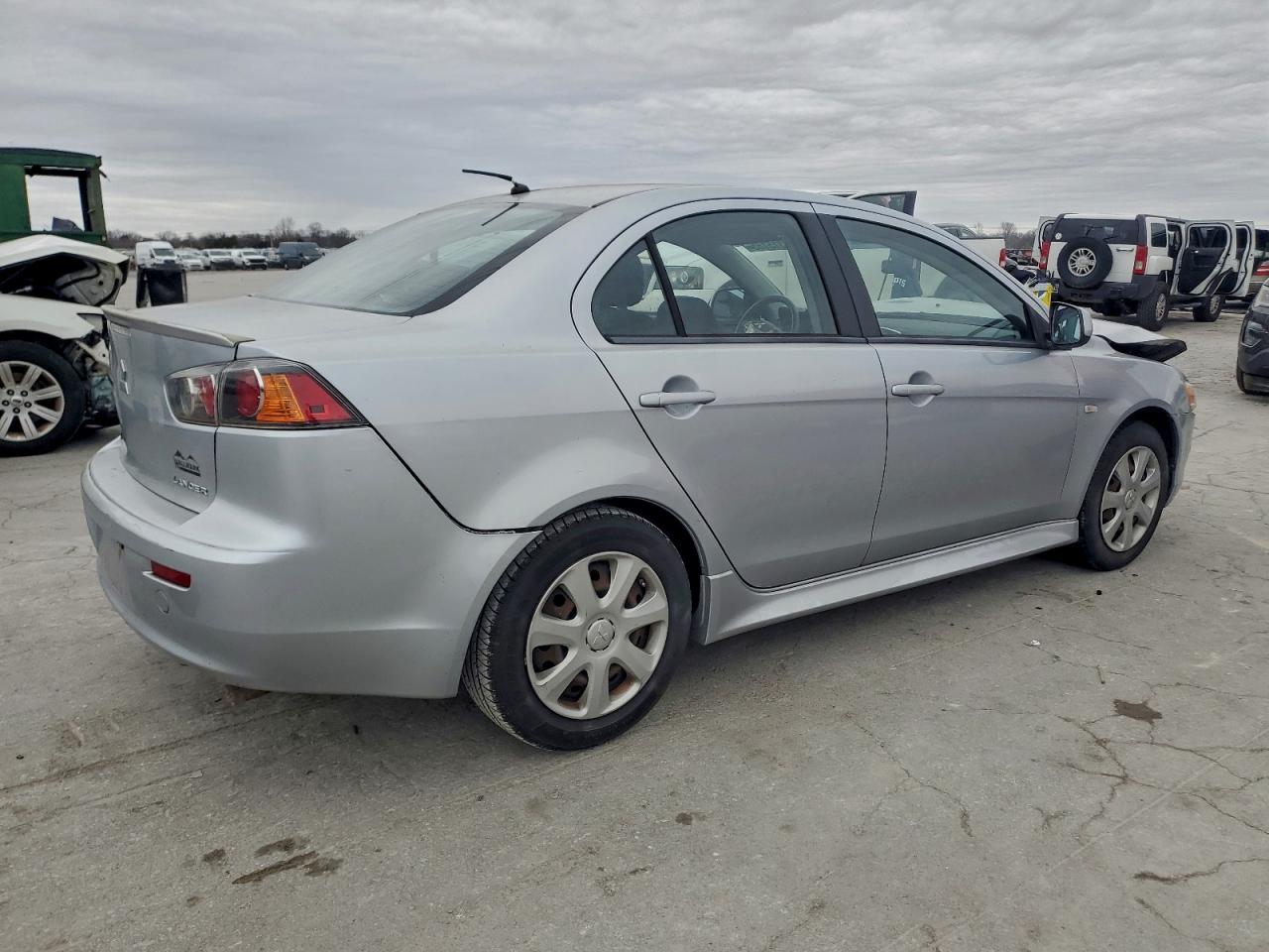 2014 MITSUBISHI LANCER ES photo 3