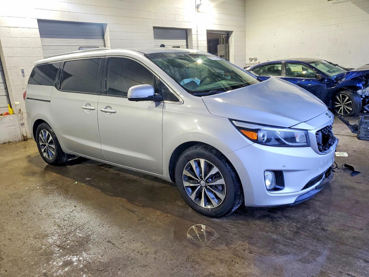 2018 KIA SEDONA EX photo 4