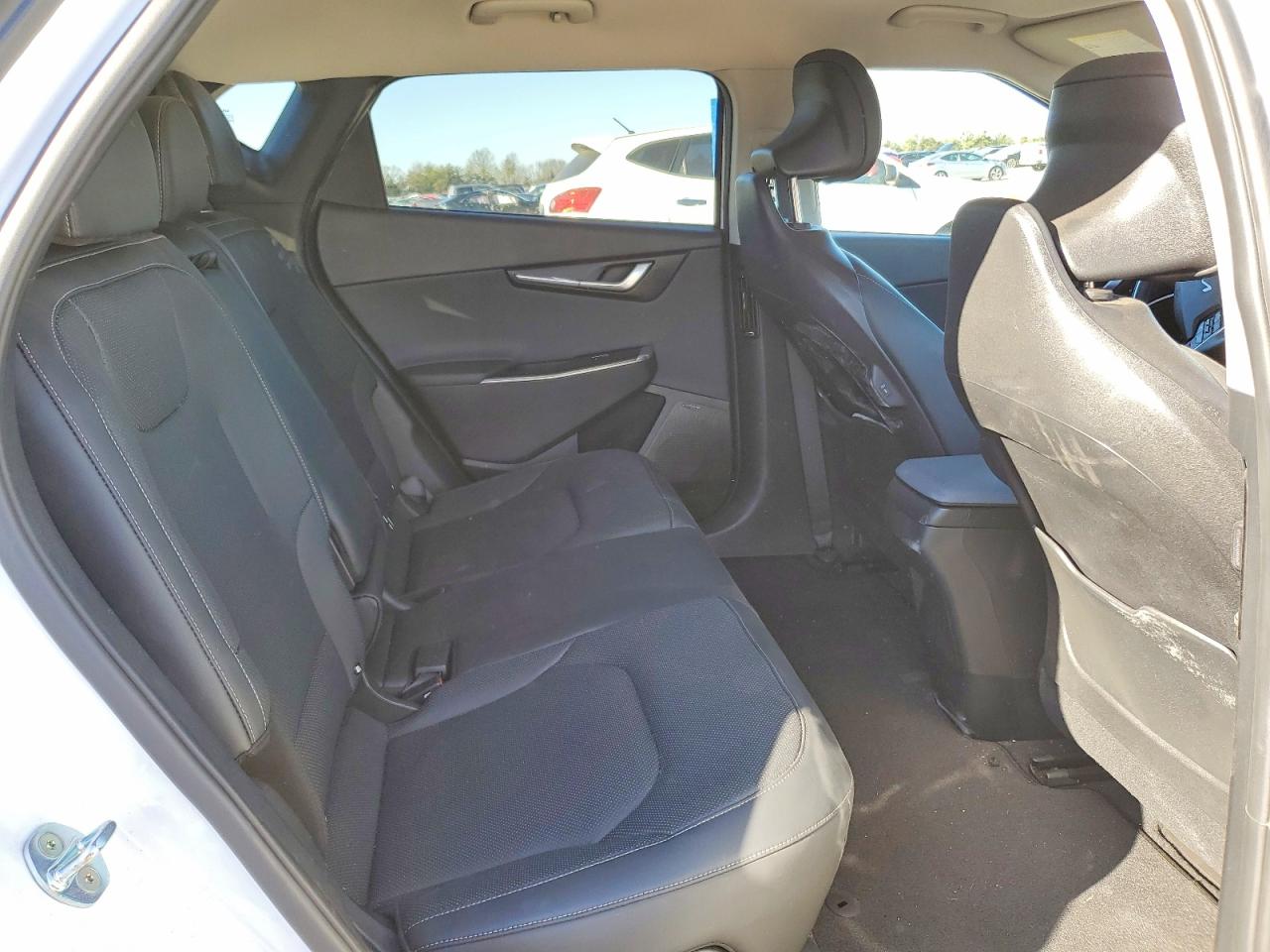 2022 KIA EV6 LIGHT photo 11