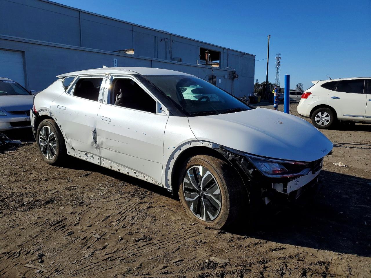 2022 KIA EV6 LIGHT photo 4