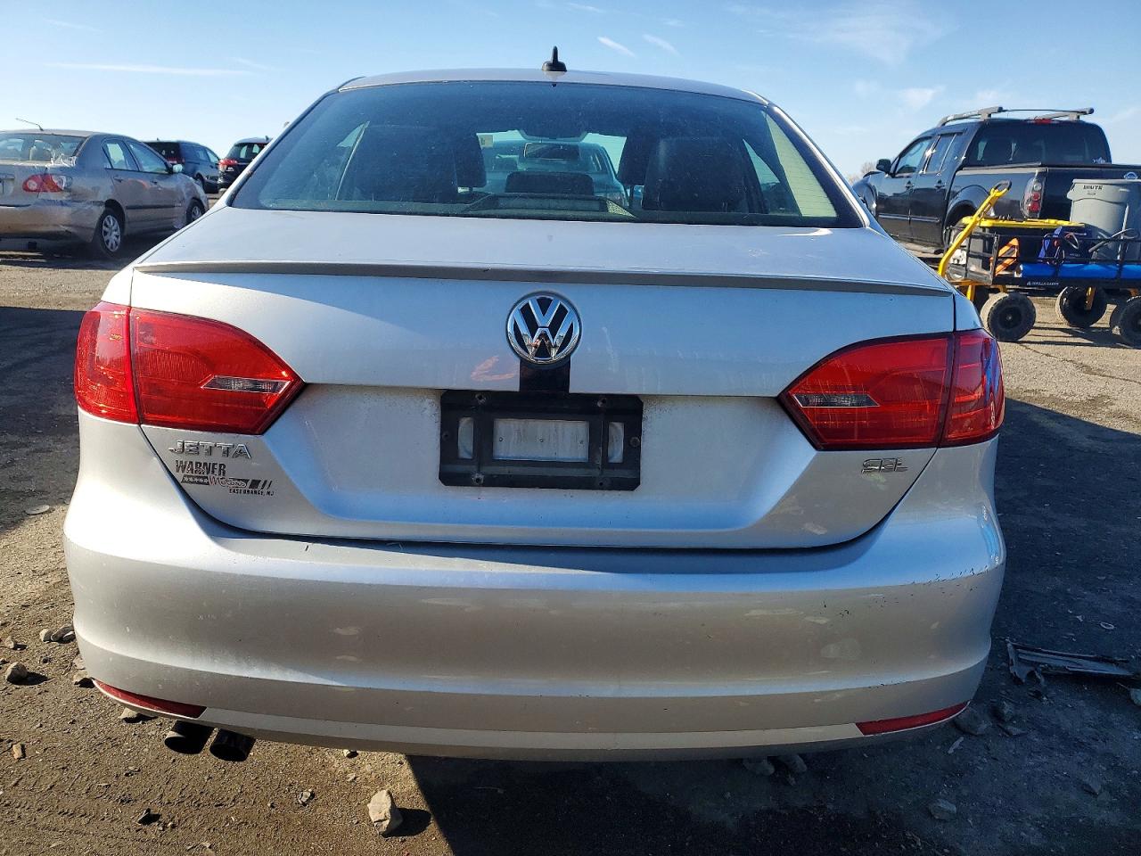 2014 VOLKSWAGEN JETTA photo 6