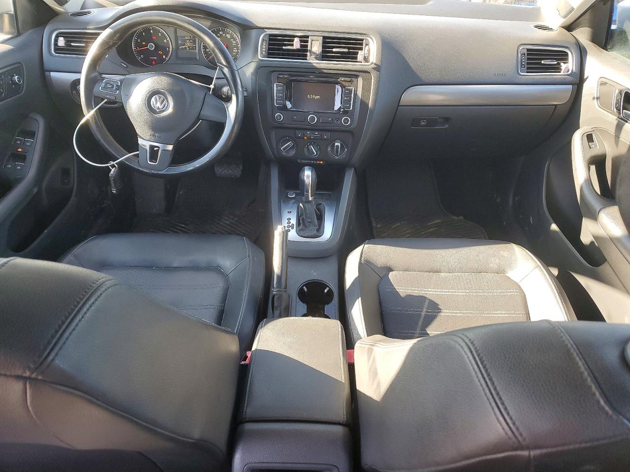 2014 VOLKSWAGEN JETTA photo 8