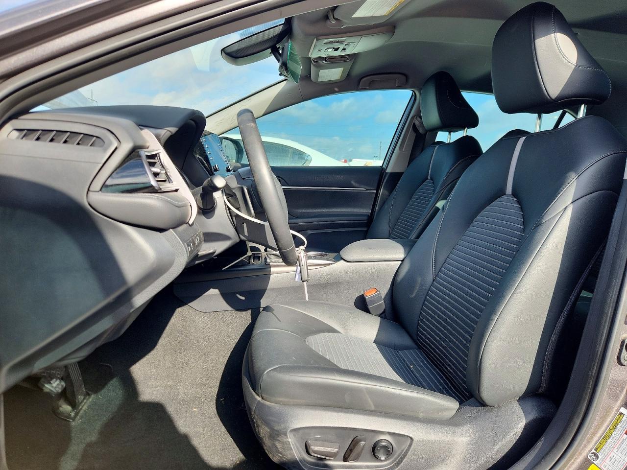 2024 TOYOTA CAMRY SE NIGHT SHADE photo 7