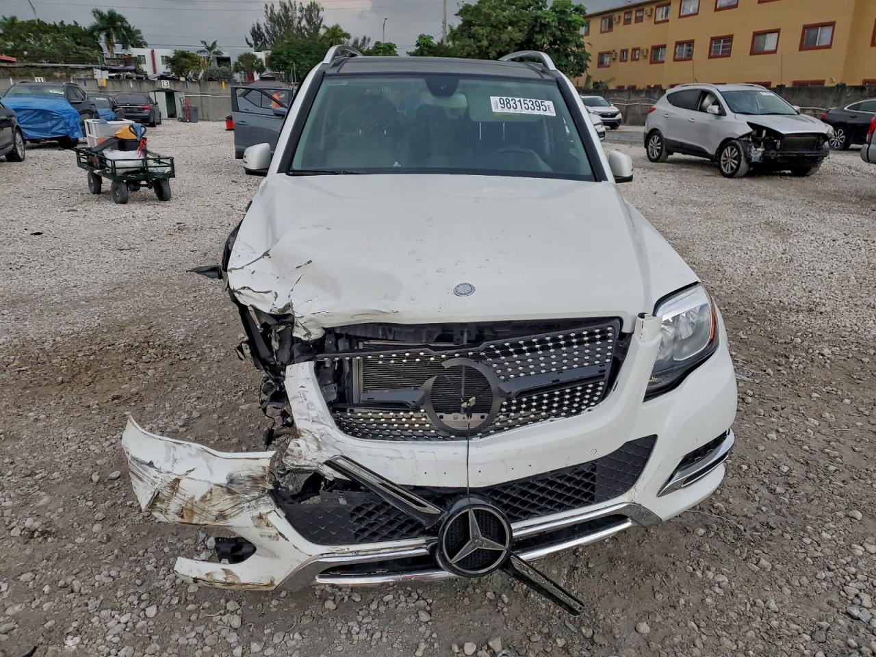 2013 MERCEDES-BENZ GLK 350 4MATIC photo 5