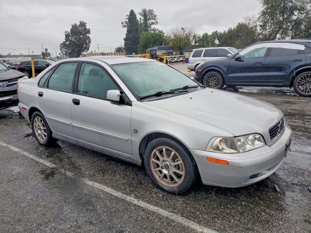 2004 VOLVO S40 1.9T photo 4